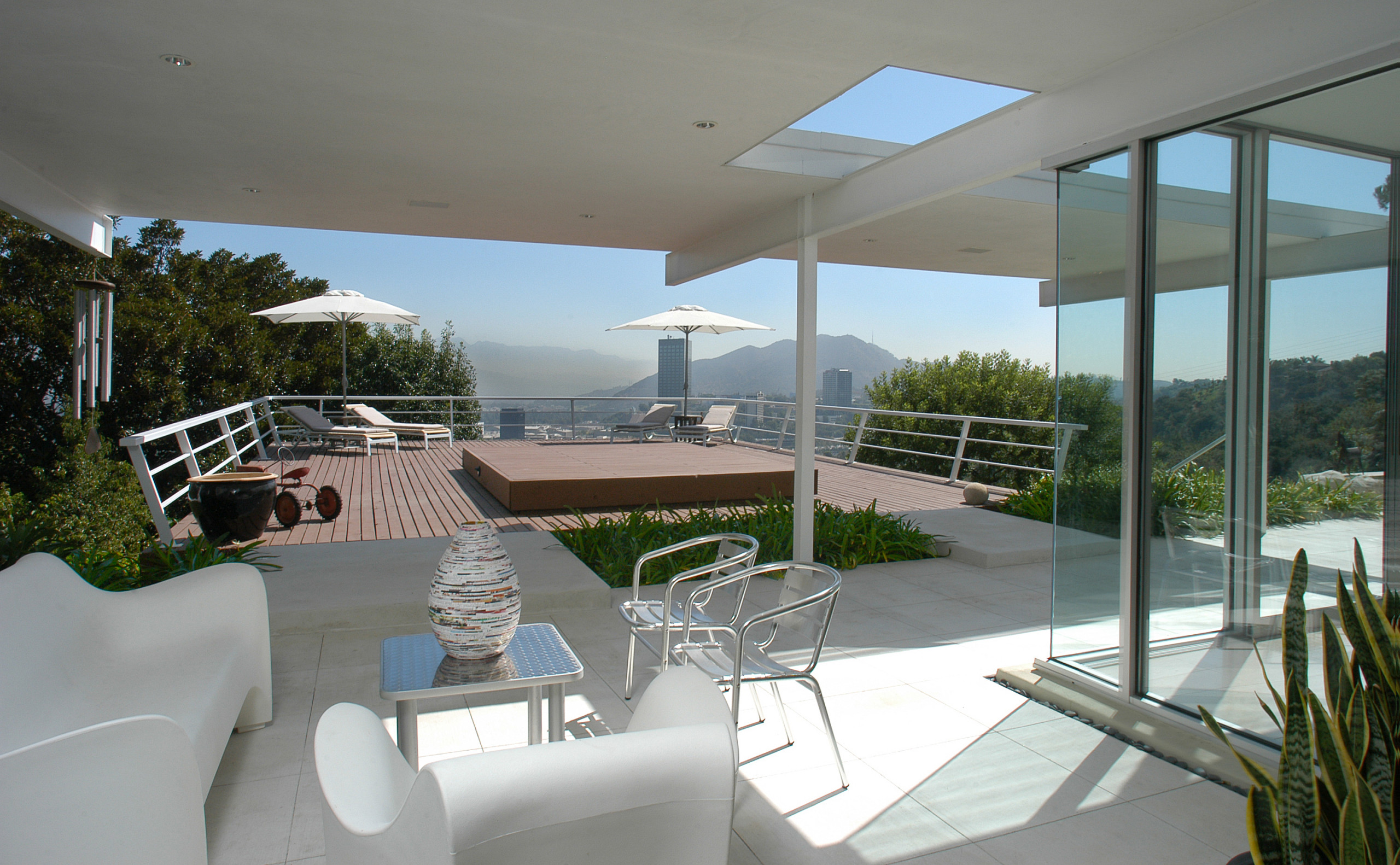 studio city G house — photograph 7